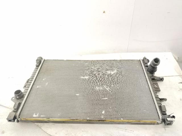 Radiador de esfriamento de motor 31319064 VOLVO