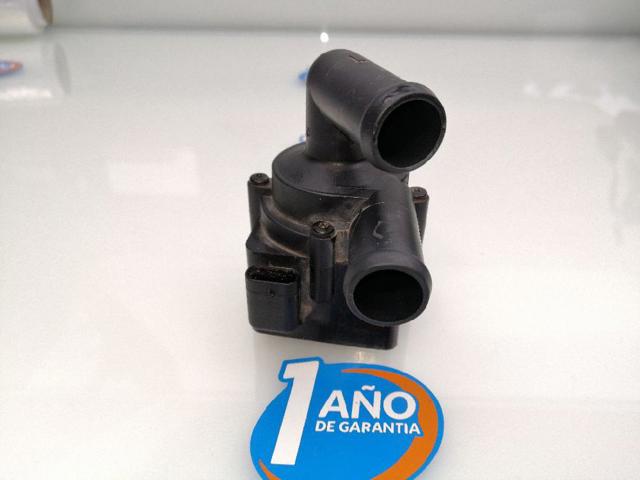 Bomba de água (bomba) de esfriamento, adicional elétrica 31338211 VOLVO