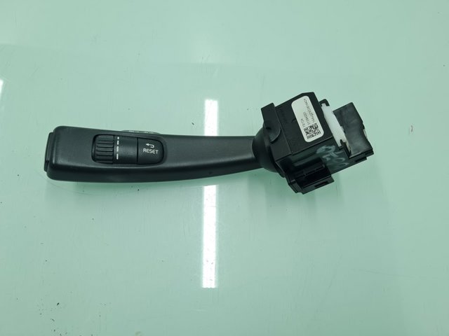 Comutador esquerdo instalado na coluna da direção 31394001 VOLVO