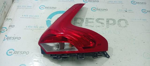 Lanterna traseira direita 31395845 VOLVO