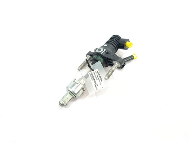 Cilindro mestre de embraiagem para Toyota RAV4 A3