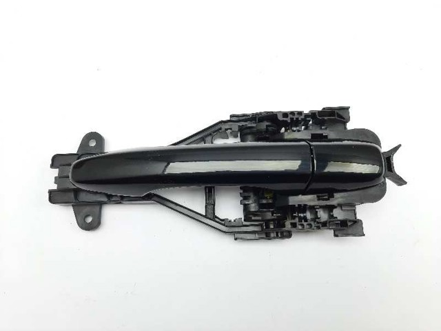 Suporte de maçaneta externa da porta dianteira direita 31440084 VOLVO