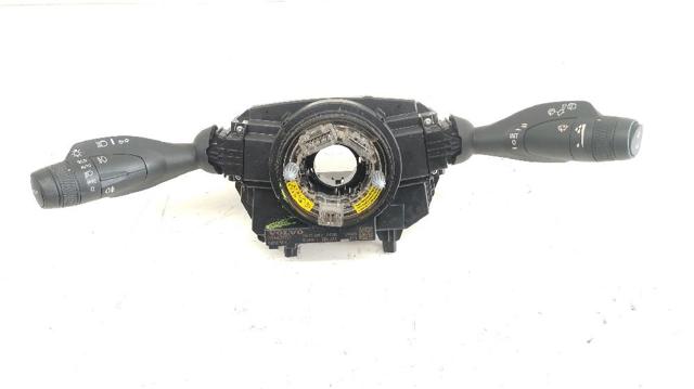 Comutador instalado na coluna da direção, montado 31443883 VOLVO