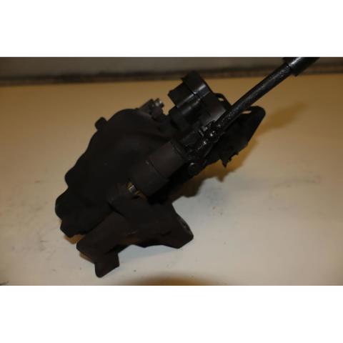 Suporte do freio traseiro direito 31471268 VOLVO
