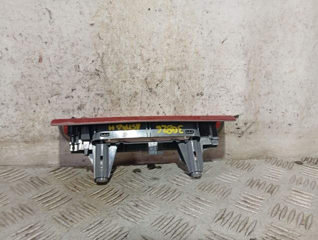 Sinal de parada traseiro adicional 316627975 OPEL