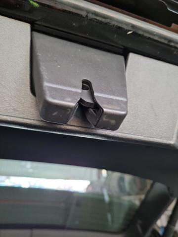 Fecho de tampa de porta-malas (de 3ª/5ª porta traseira) 32149889 VOLVO