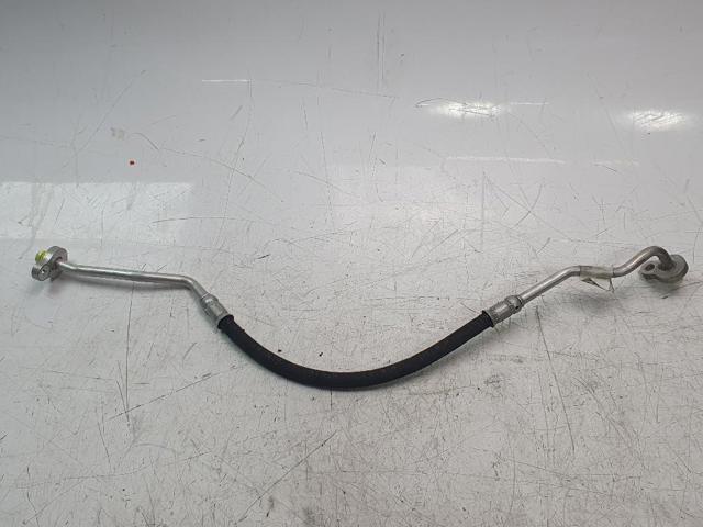 Mangueira de aparelho de ar condicionado, desde o radiador até o vaporizador 32226282 VOLVO