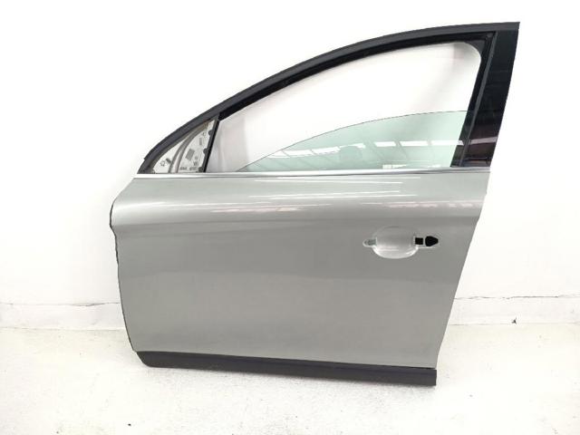 Porta dianteira esquerda 32228960 VOLVO