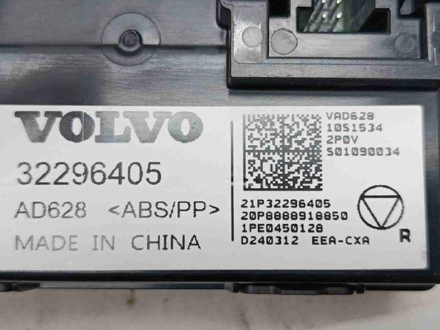 Módulo de direção (Centralina eletrônica) de climatização 32296405 VOLVO