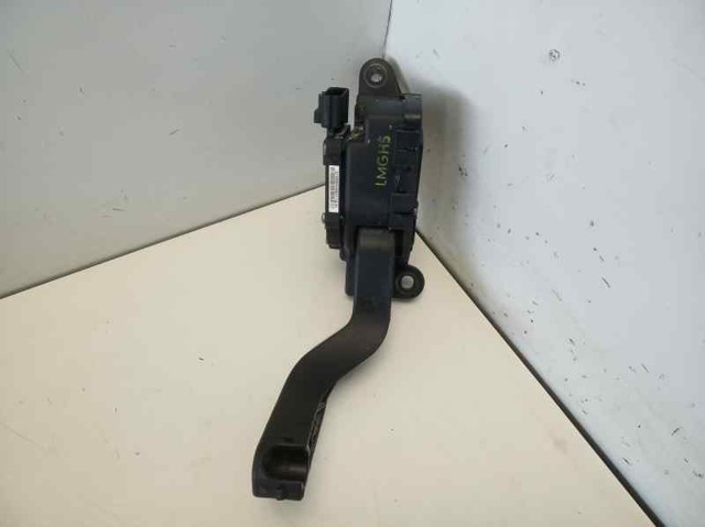 327002S000 Hyundai/Kia