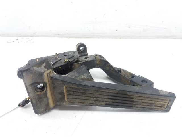 327002S000 Hyundai/Kia