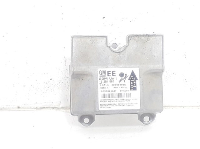 327963935 Opel