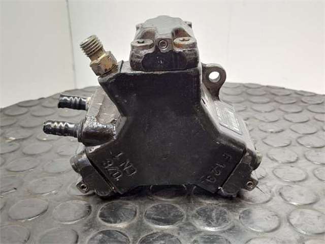 Bomba de combustível de pressão alta 3310027000 HYUNDAI