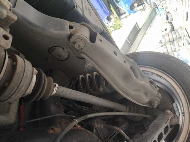 33207580946 BMW