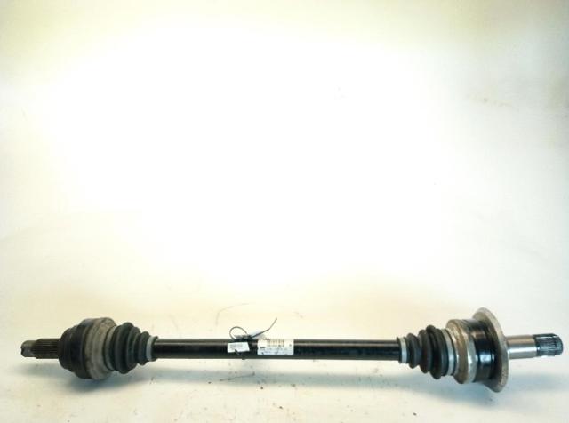 33207581018 BMW