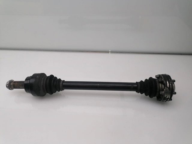 33207582141 BMW