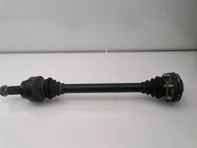 33207582141 BMW