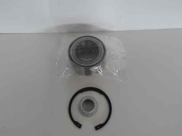 Rolamento de cubo traseiro 33412220987 BMW