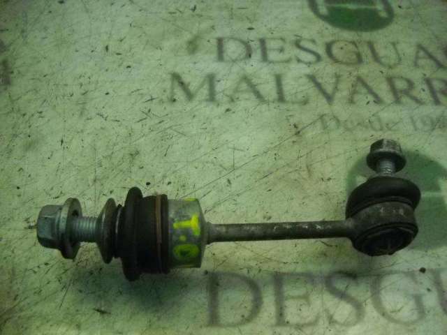Montante de estabilizador traseiro 33506781540 BMW