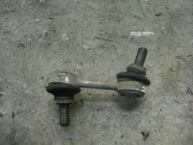 Montante de estabilizador traseiro 33551095532 BMW