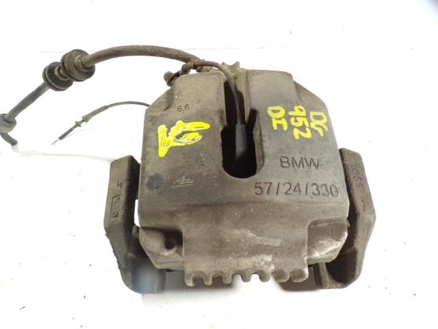 Suporte do freio dianteiro esquerdo 34116769093 BMW