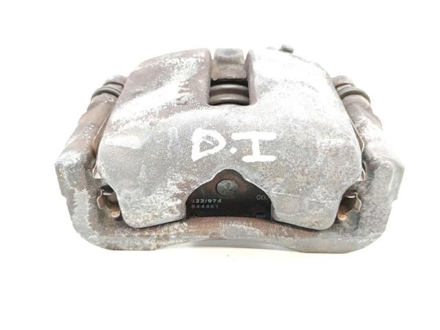 Suporte do freio dianteiro esquerdo 34116778335 BMW