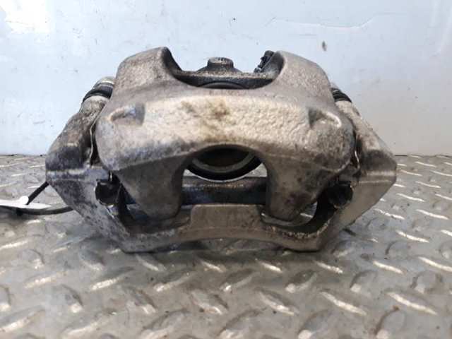34116860261 BMW