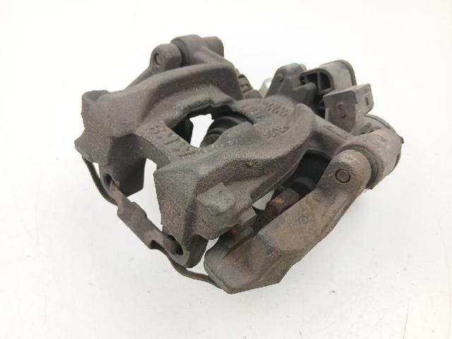 Suporte do freio traseiro esquerdo 34206883033 BMW
