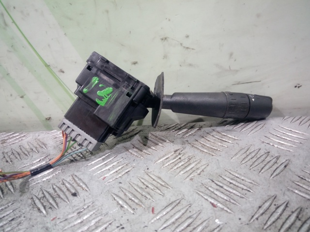 Luz esquerda 34371501 PEUGEOT