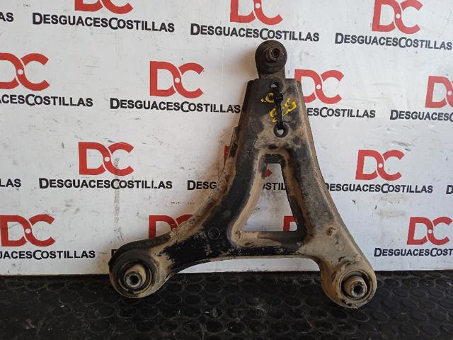 Braço oscilante inferior esquerdo de suspensão dianteira 3443998 VOLVO