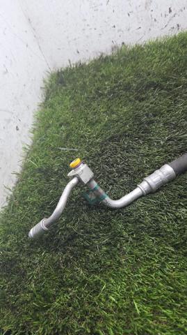 Mangueira de aparelho de ar condicionado, desde o compressor até o radiador 3448288 BMW