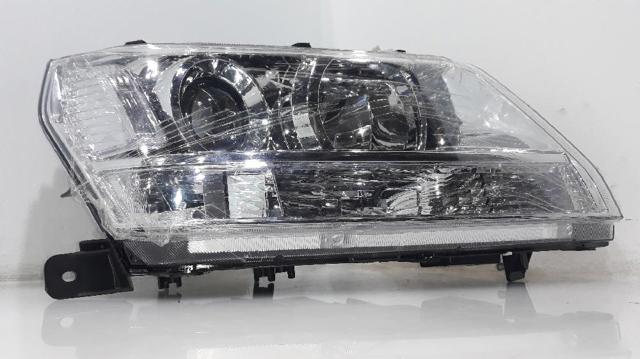 Luz direita 3512065J11 SUZUKI