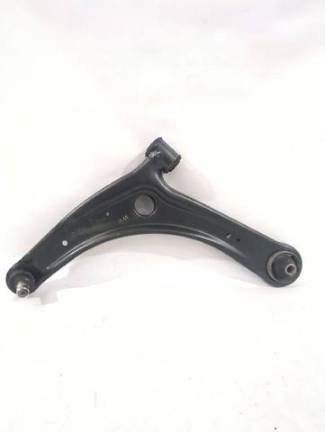 Braço oscilante inferior esquerdo de suspensão dianteira 3520V0 PEUGEOT