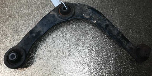 Braço oscilante inferior esquerdo de suspensão dianteira 3520V6 PEUGEOT