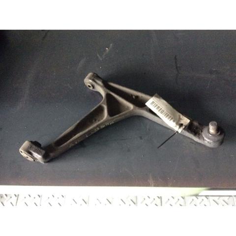 Braço oscilante inferior direito de suspensão dianteira 352137 PEUGEOT