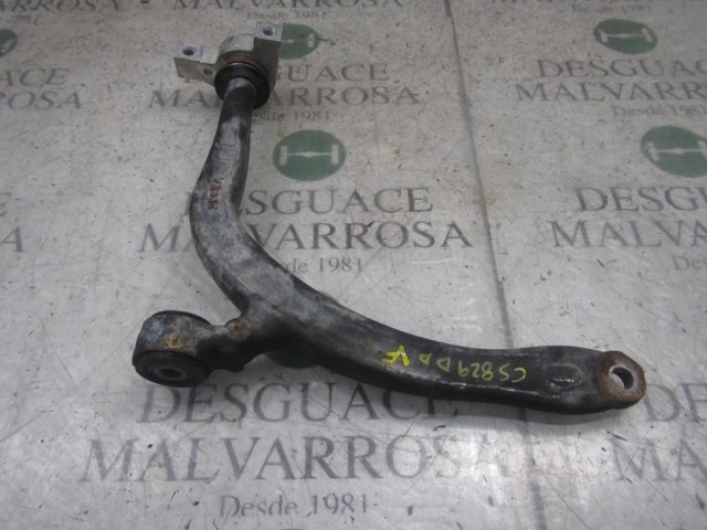 Braço oscilante inferior direito de suspensão dianteira 3521K0 PEUGEOT