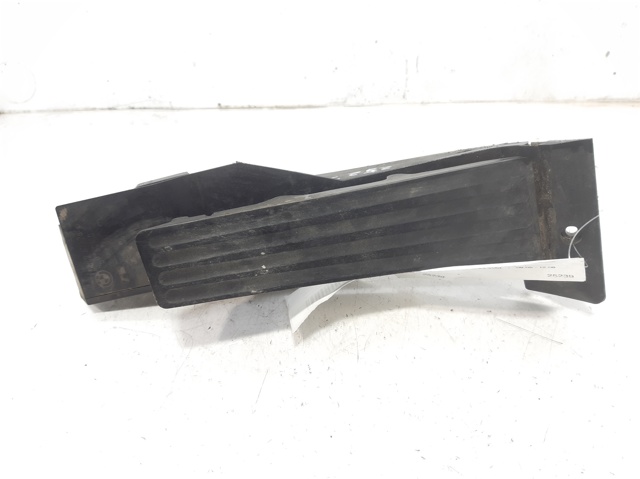 35406889823 BMW