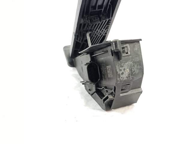 35426860000 BMW