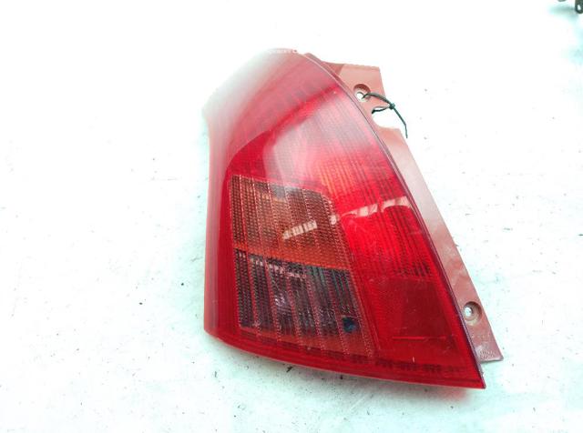 Lanterna traseira esquerda 3567062J00000 SUZUKI