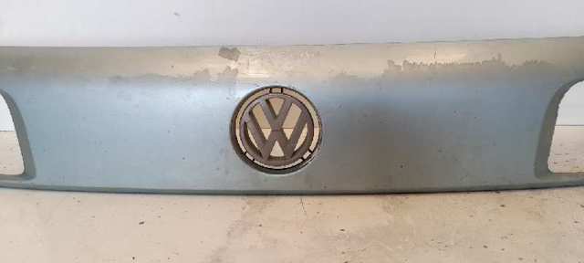 Grelha do radiador 357853653 VAG