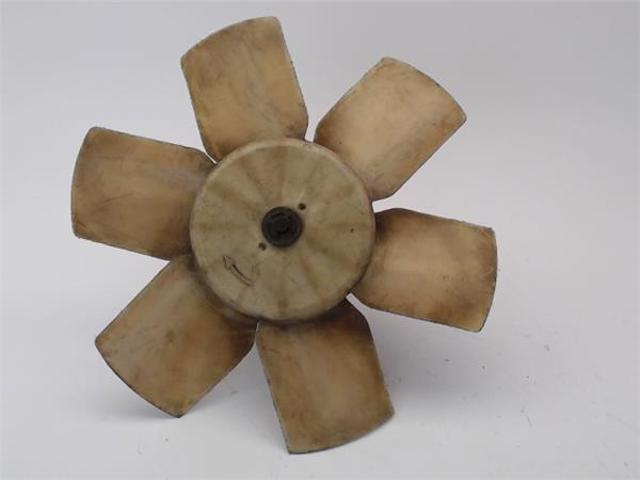 Ventilador elétrico de esfriamento montado (motor + roda de aletas) 357959455D VAG