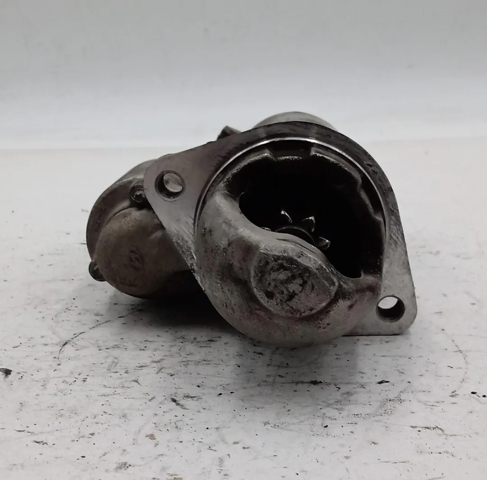 Motor de arranco 3610025020 HYUNDAI