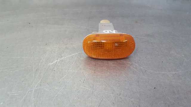 Luz intermitente no pára-lama 3641075F01000 SUZUKI