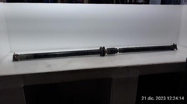 Junta universal traseira montada 370008H800 NISSAN