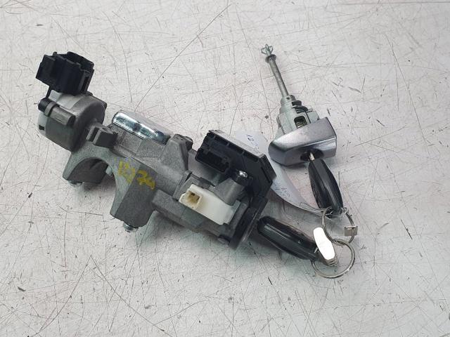 3710168L30000 Suzuki