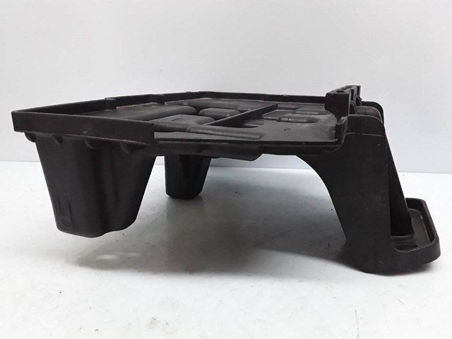 371502S200 Hyundai/Kia