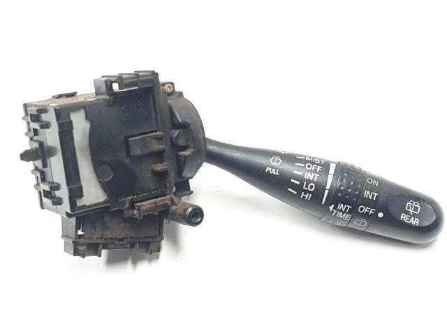 Comutador direito instalado na coluna da direção 3731062J30000 SUZUKI