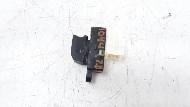 Botão dianteiro direito de ativação de motor de acionamento de vidro 3799568L00000 SUZUKI