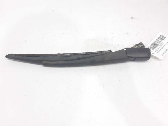 Braço de limpa-pára-brisas de vidro traseiro 3882163J00000 SUZUKI