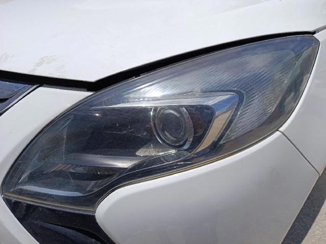 Luz esquerda 39009021 OPEL